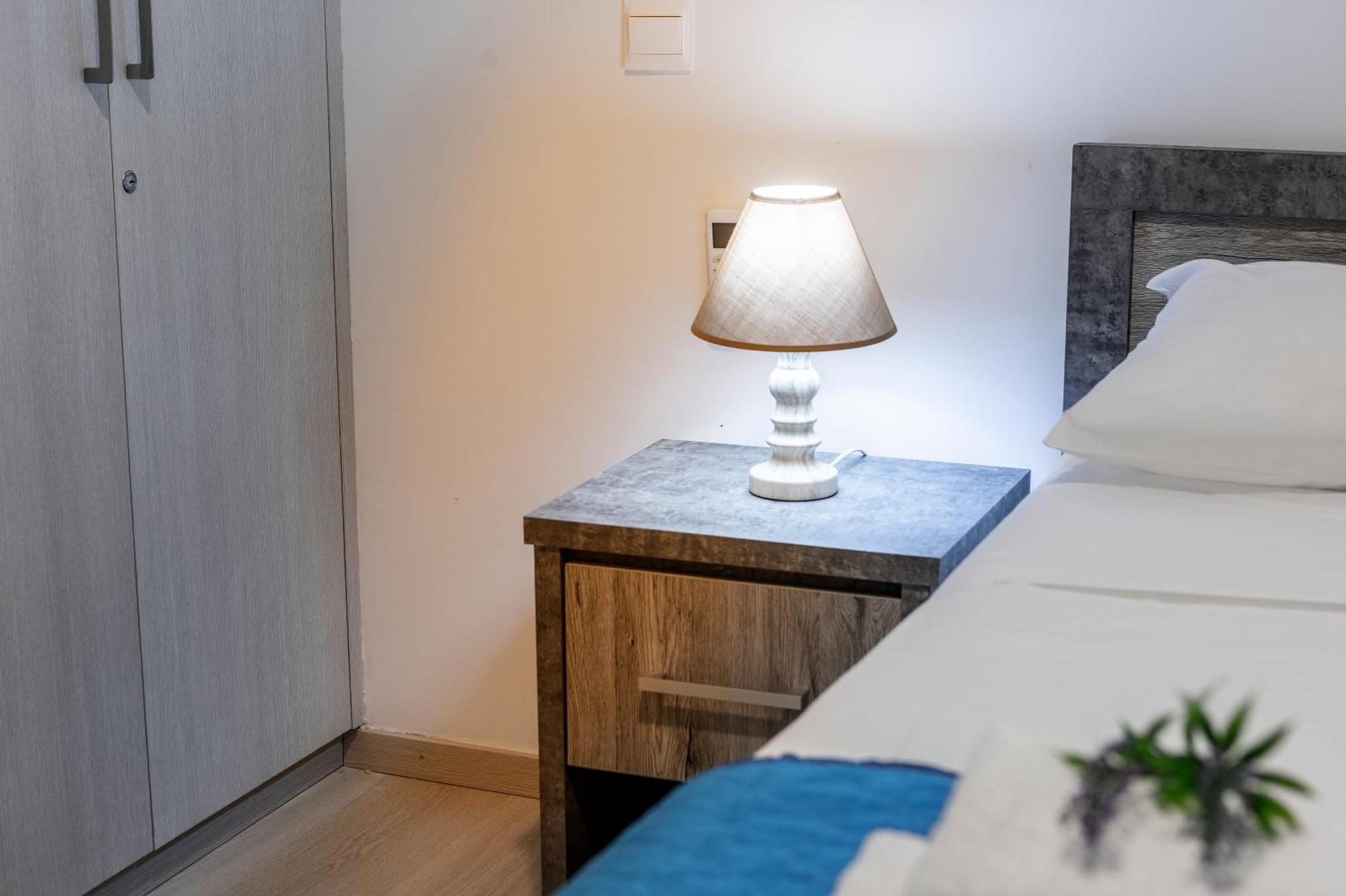 C-Premium Apts 100M From Beach And City Centre 라르나카 외부 사진